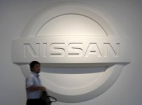 nissan_479_355.JPG