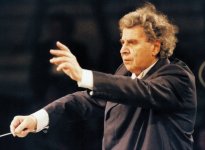 Mikis_Theodorakis.jpg