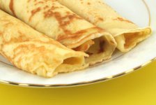 crepes_on_plate.jpg